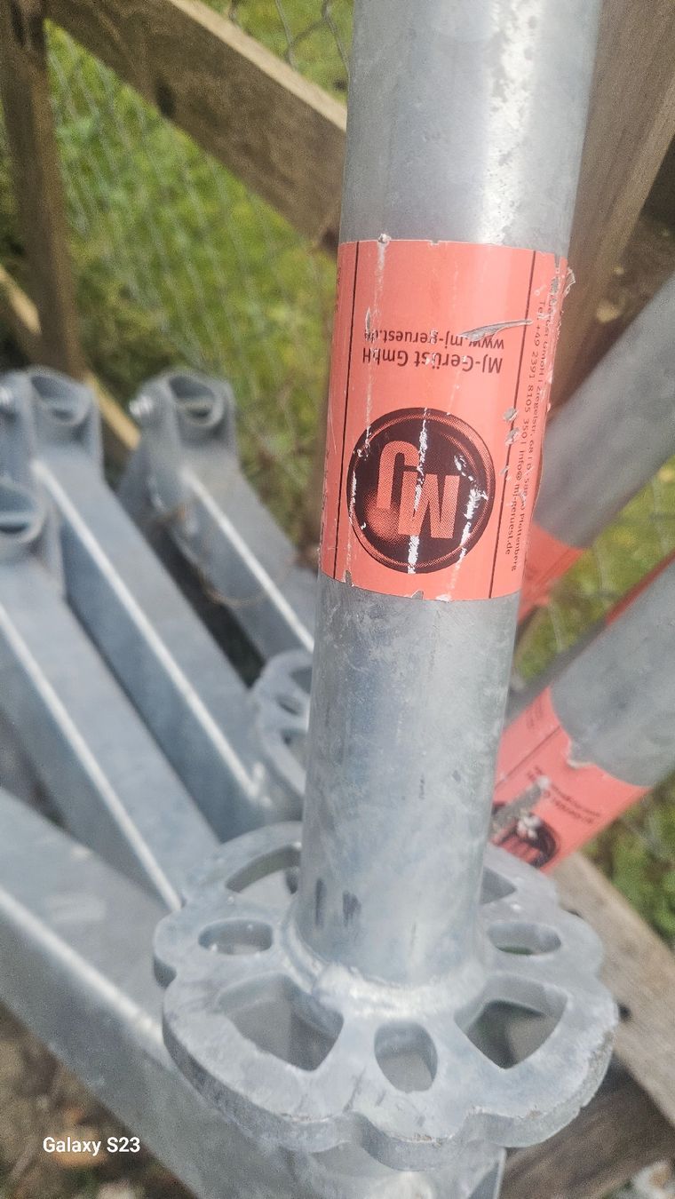 Ponteggi: MJ Flachdachgerüst ca 26 lfm – Usato da Menziken venduto da Honda_Civic_86 1