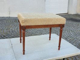 Hocker Ilse Holz mit gepolstertem Sitz guter Zustand
