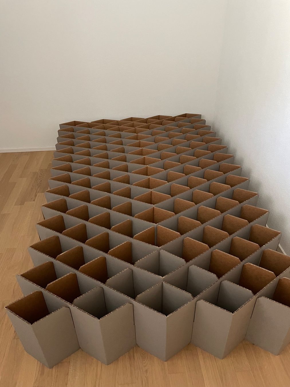 Betten: Room in a box - Bett 2.0 Medium – Gebraucht aus Luzern von Mona516
