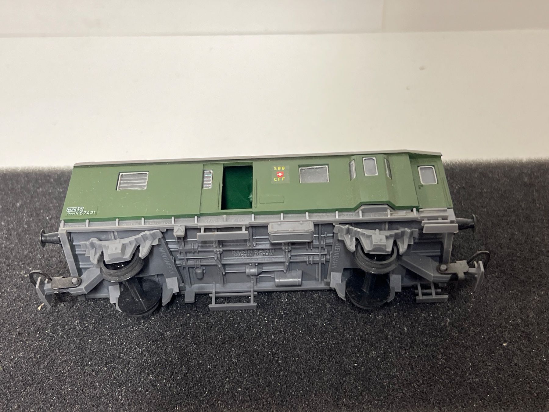 Kleinbahn Modellini di ferrovie: KLEINBAHN Gepäckwagen  SBB CFF FFS   H0 DC – Usato da Neuenhof venduto da ludovicco 5