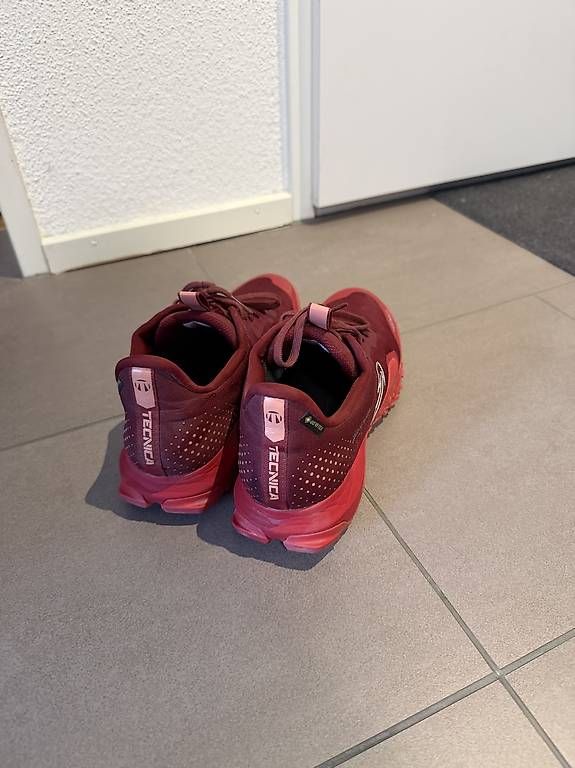 Scarpe da donna: Treking Schuhe Gr.38 2/3 – Usato da Seedorf UR venduto da Lia_mia 1