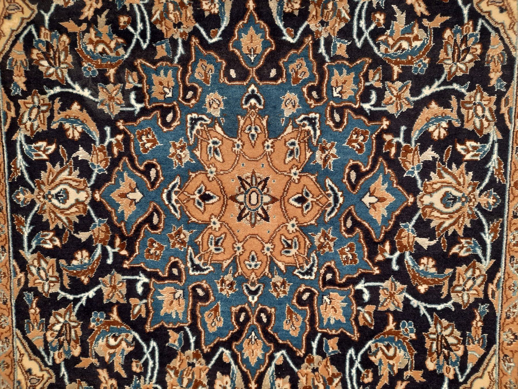 Tappeti: Orientteppich; Nain, echt, handgeknüpft – Nuovo (secondo la descrizione) da Herrliberg venduto da AlexandraBopp 2