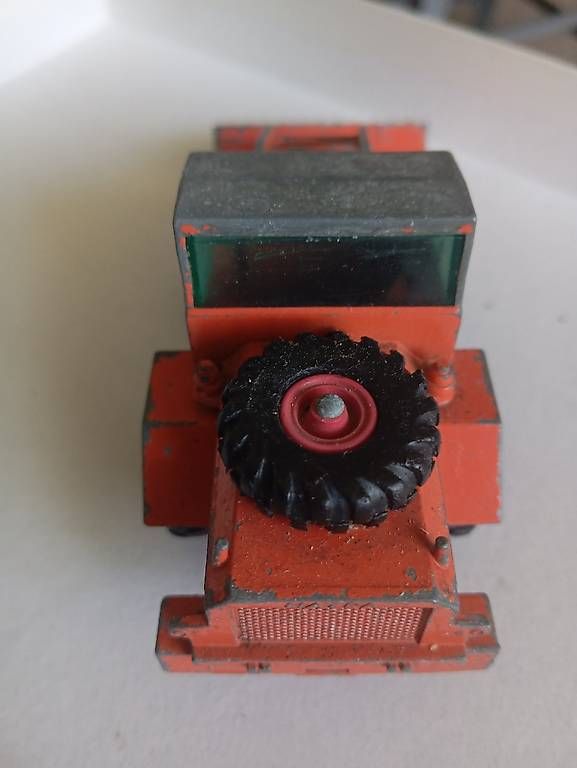 Matchbox Voitures modèles: Hatra tractor shovel Matchbox – D'occasion à Basel par Petergunn 3