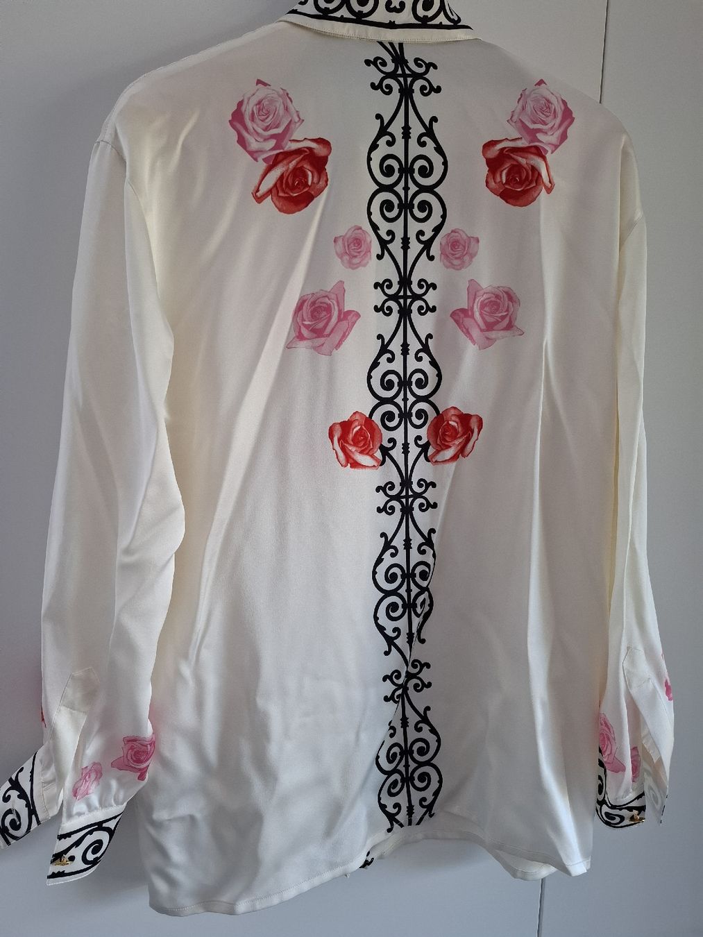 Escada Blusen: Bluse Seide, Escada, 42, neuwertig – Neu und originalverpackt aus Hurden von Quadrille76 5
