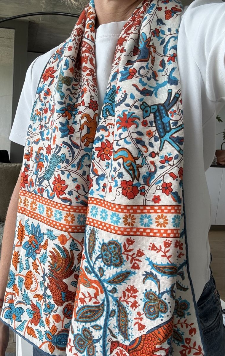 Hermès Foulards, Tücher & Schals: Carre Hermès  – Gebraucht aus Vessy von VessyCan 2