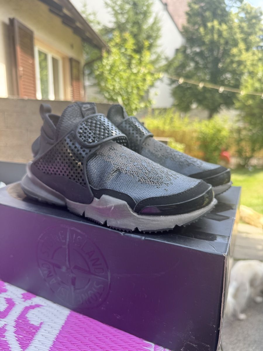 Stone Island Scarpe da uomo: Nike Sock Dart Mid Stone Island Black – Usato da St. Gallen venduto da Bushido_83 1