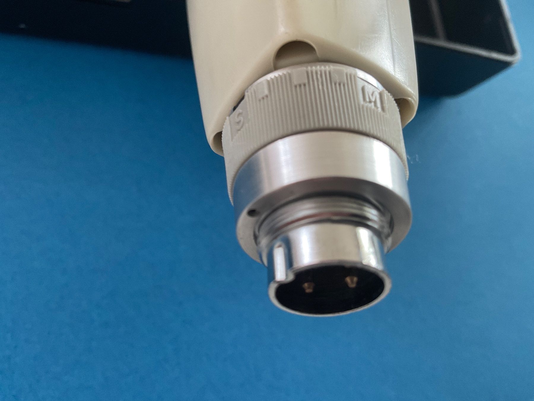 Sennheiser Mikrofone: Sennheiser MD 421 N Mikrofon – Gebraucht aus Langenthal von Kotade 8