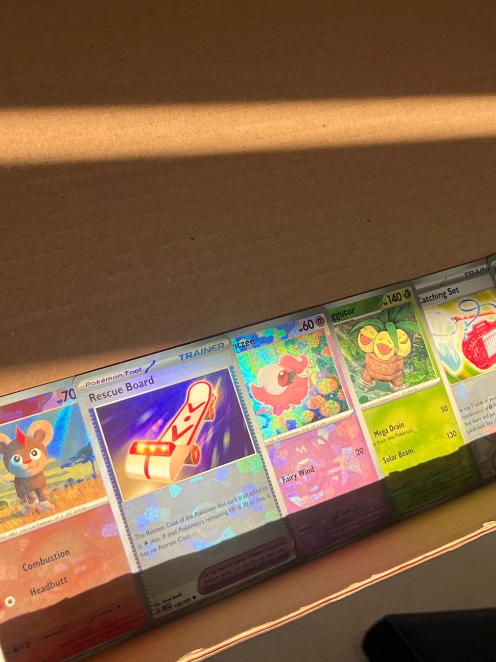 Pokémon Cartes à collectionner: Pokemon PRE Prismatic Evolution Bulk, 500+ Karten, 100+rever – D'occasion à Zollikon par inf_l5jd 3