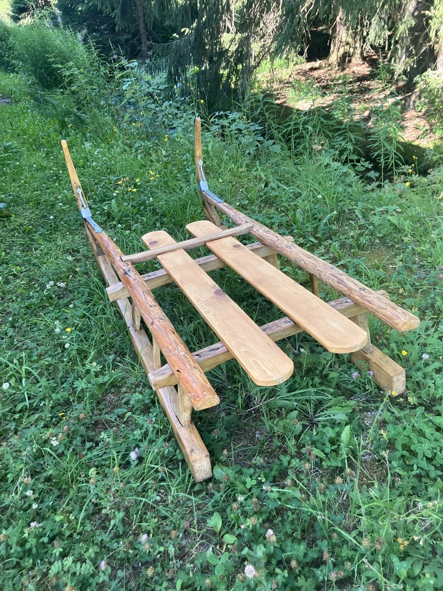 Schlitteln: Schlitten Holz antik gebraucht – Gebraucht aus Arosa von ong_fv5d 1