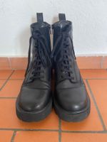 Stiefeletten schwarz Leder Schnürung Plateau Grösse 39
