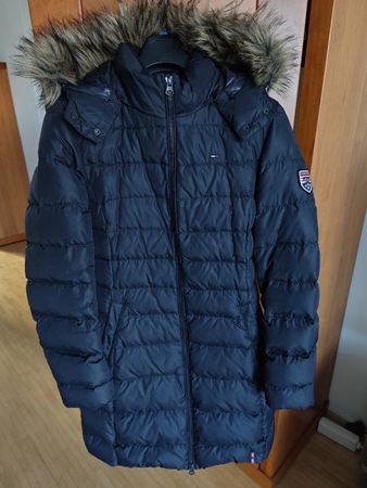 Tommy Hilfiger Daunenmantel mit Kunstfell, Gr. M