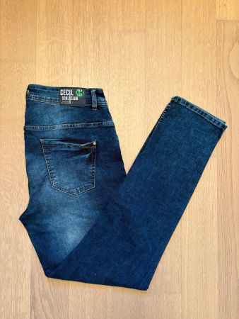 CECIL Jeans Toronto Gr. 42 (W32/L30) – NP ca. CHF 99.-