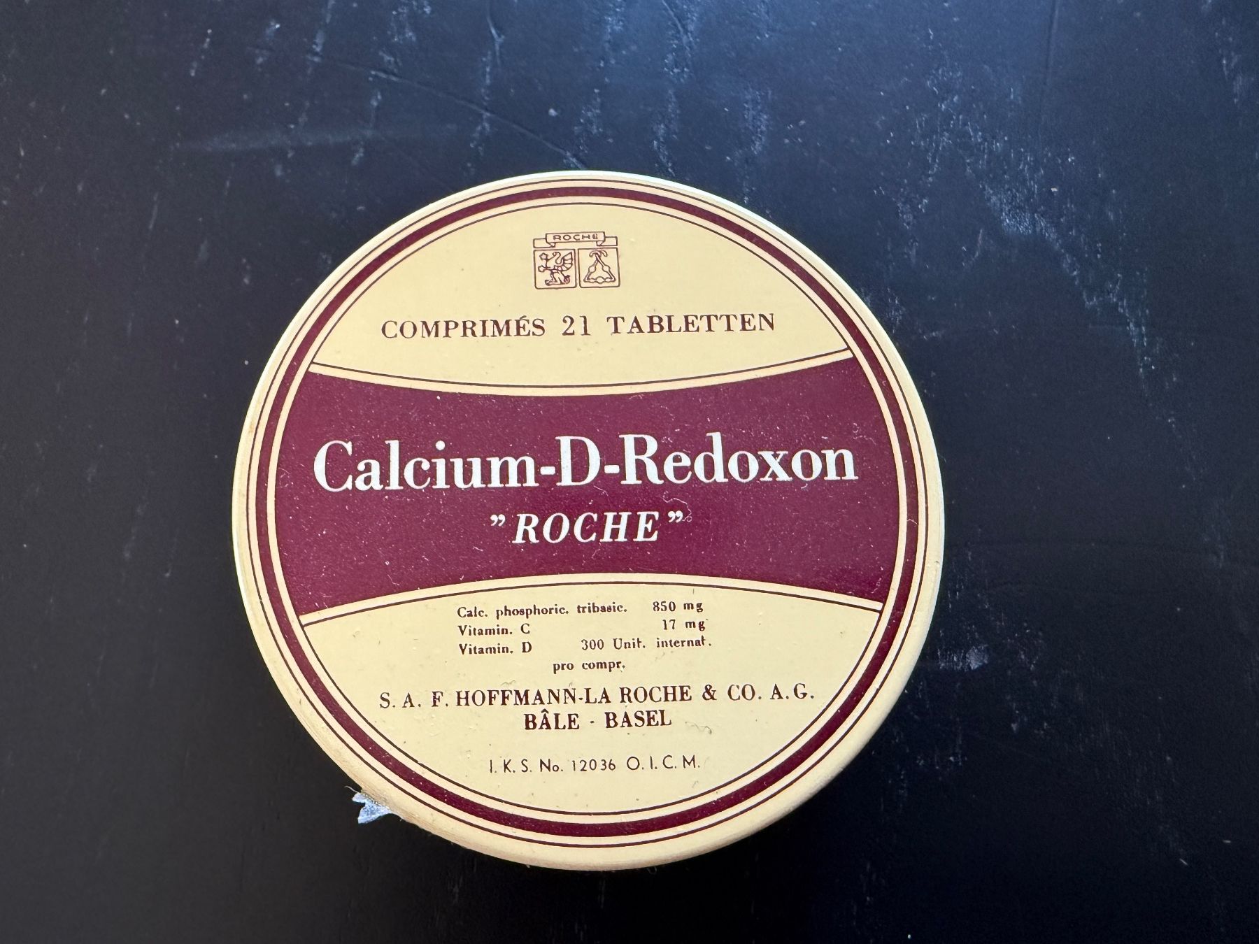 Altro in Decorazioni & Accessori: Vintage Calcium-D-Redoxon "Roche" Tabletten Dose – Usato da Erstfeld venduto da Uhu1980