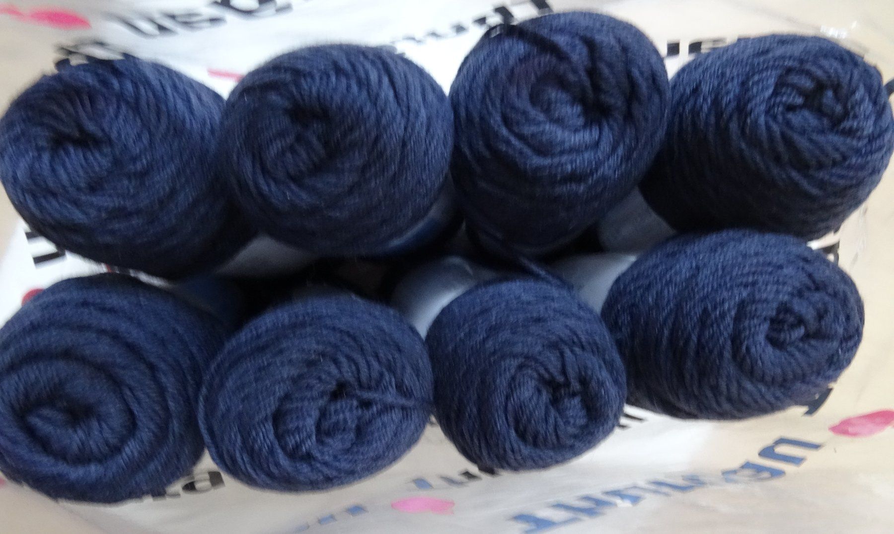 Wolle: 8 Strangen Socken Wolle Blau – Neu und originalverpackt aus Gossau SG von oreliefredy 1