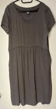 Sommerliches Seidenkleid von Kleinbasel, Grösse 36 / 38 M