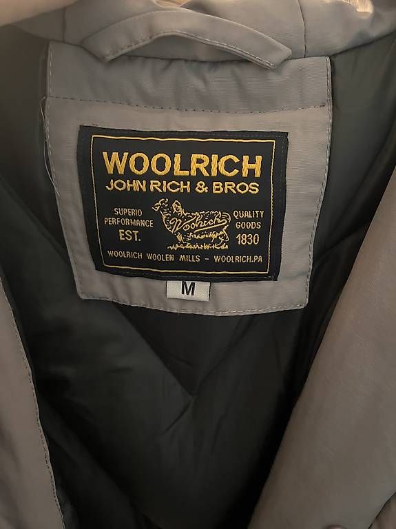 Giacche: Giacca Woolrich – Usato da Tenero venduto da loa_7m8d 2