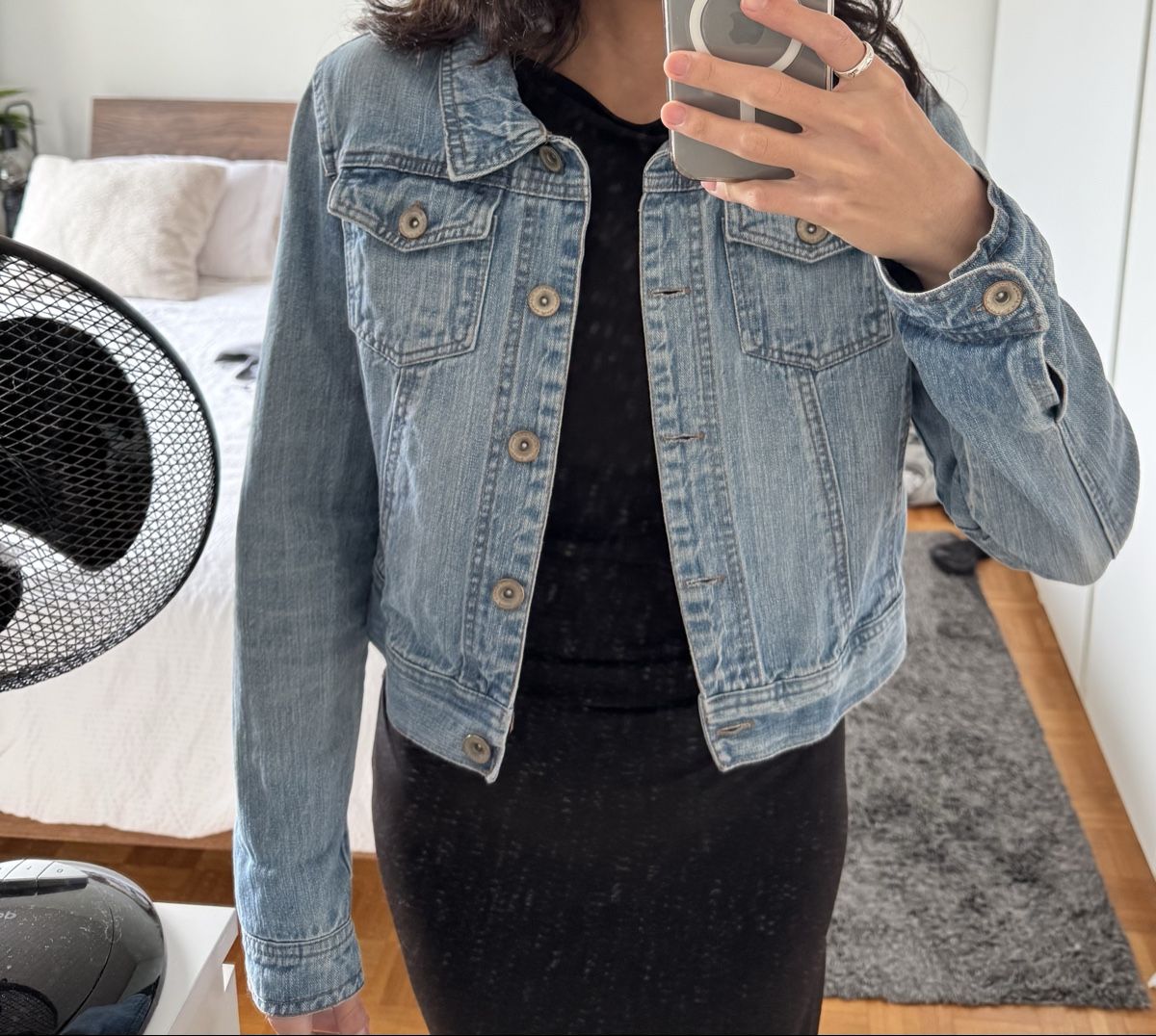 Jacken: Denim Jacket Max Blue Light Wash Size S Preowned – Gebraucht aus Baar von sal_g57c 1
