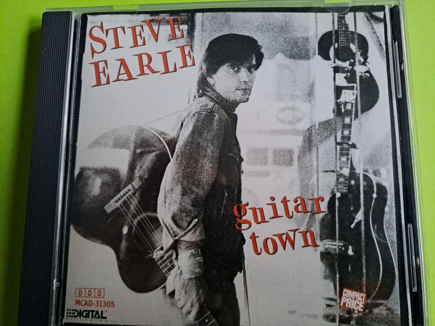 CDs: CD Steve Earle  Guitar Town – Gebraucht aus Aarberg von