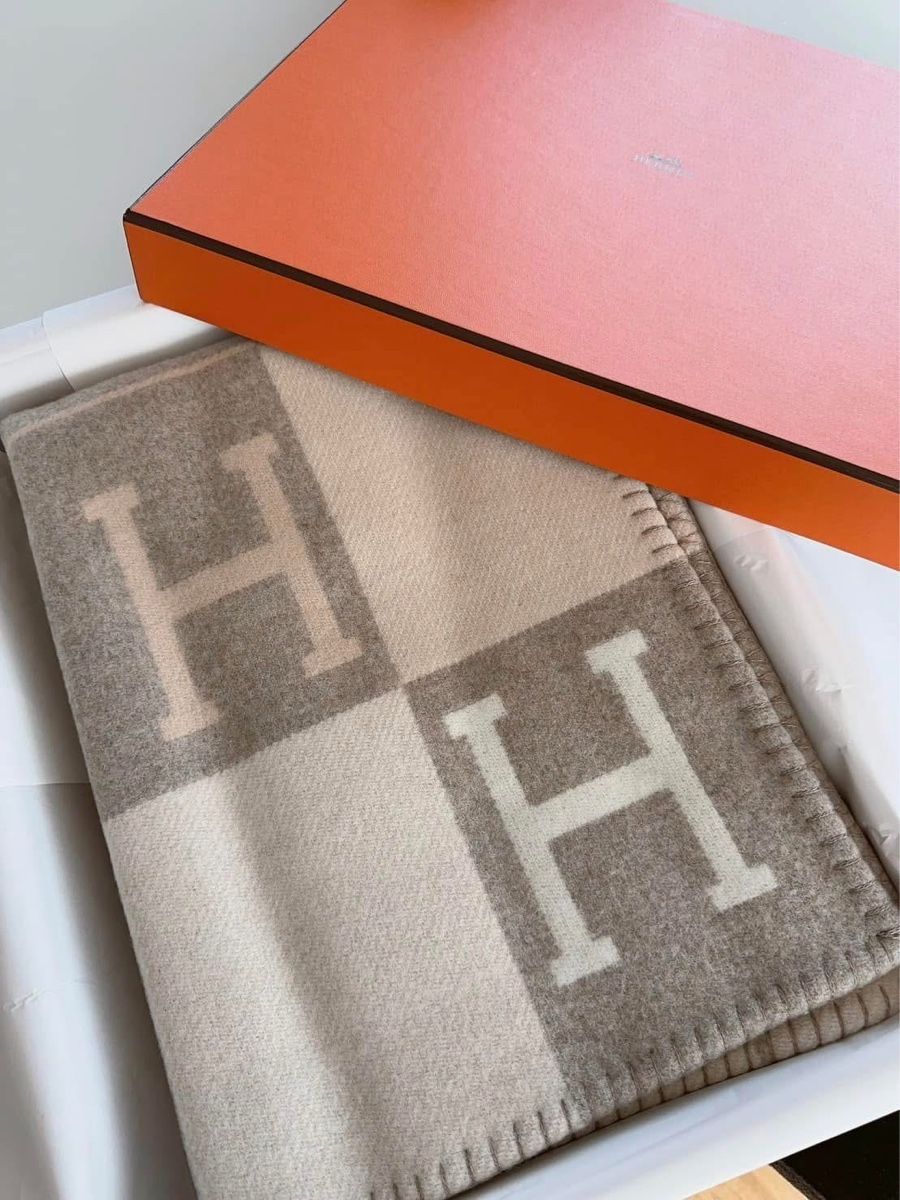 Hermès Coperte: Hermes decke blanket avalon neu – Nuovo e nell'imballaggio originale da Kilchberg ZH venduto da cruella