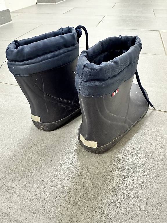 Scarpe per ragazzi: Vikings Gummistiefel Gr. 27 – Usato da Allschwil venduto da nic_6yf6 1