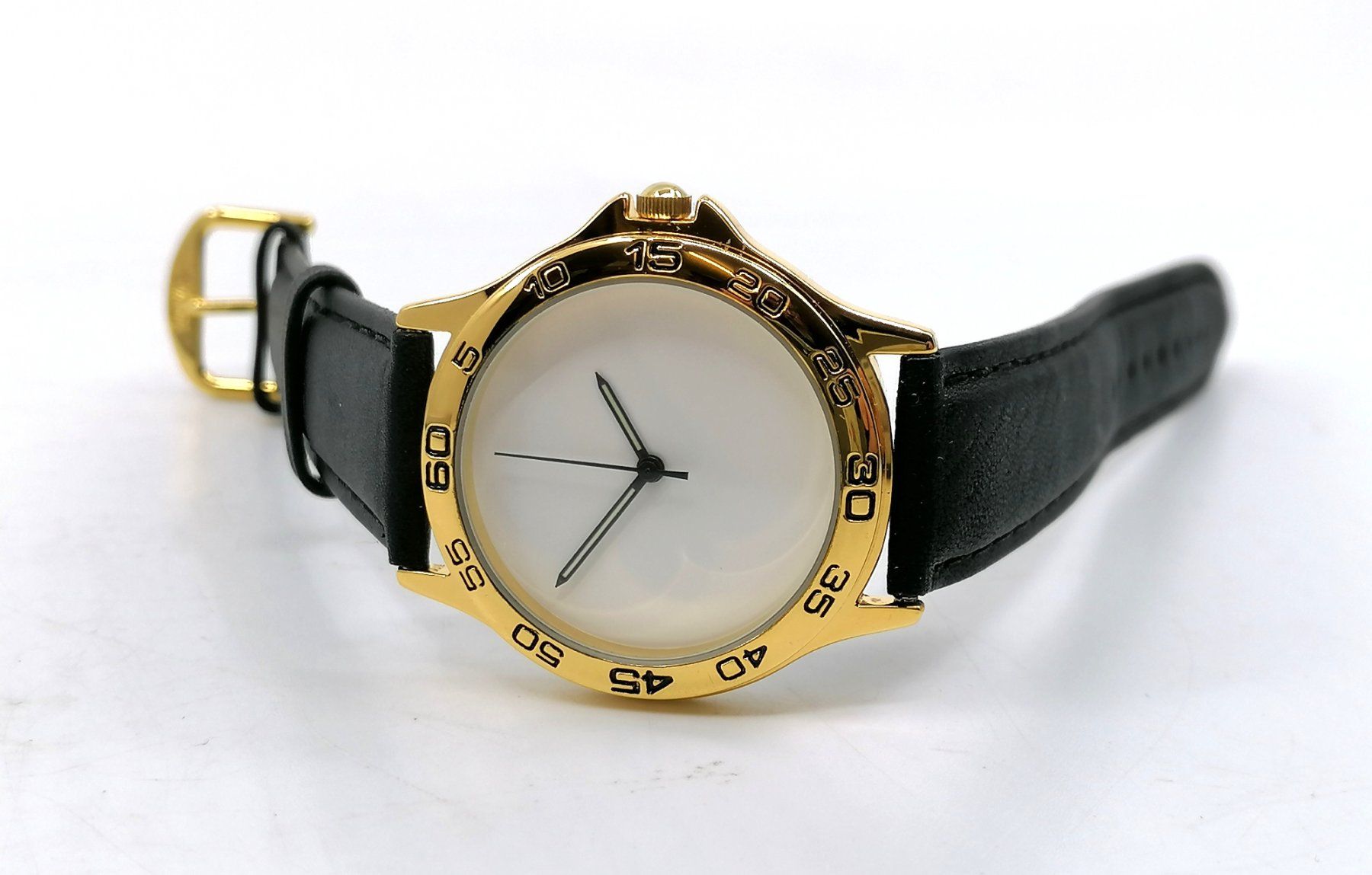 Swiss Uhren: WMC 8814 Quarz Armbanduhr – Neu (gemäss Beschreibung) aus Reinach BL von fliegenrolli