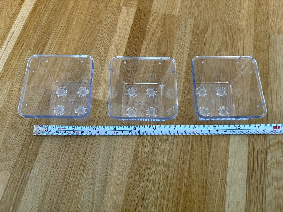 Contenitori & Simili: 3 petits pots en plastique transparent – Nuovo (secondo la descrizione) da Fribourg venduto da bappenzell
