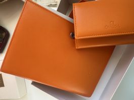 Portefeuille et agenda Omega cuir orange neuf