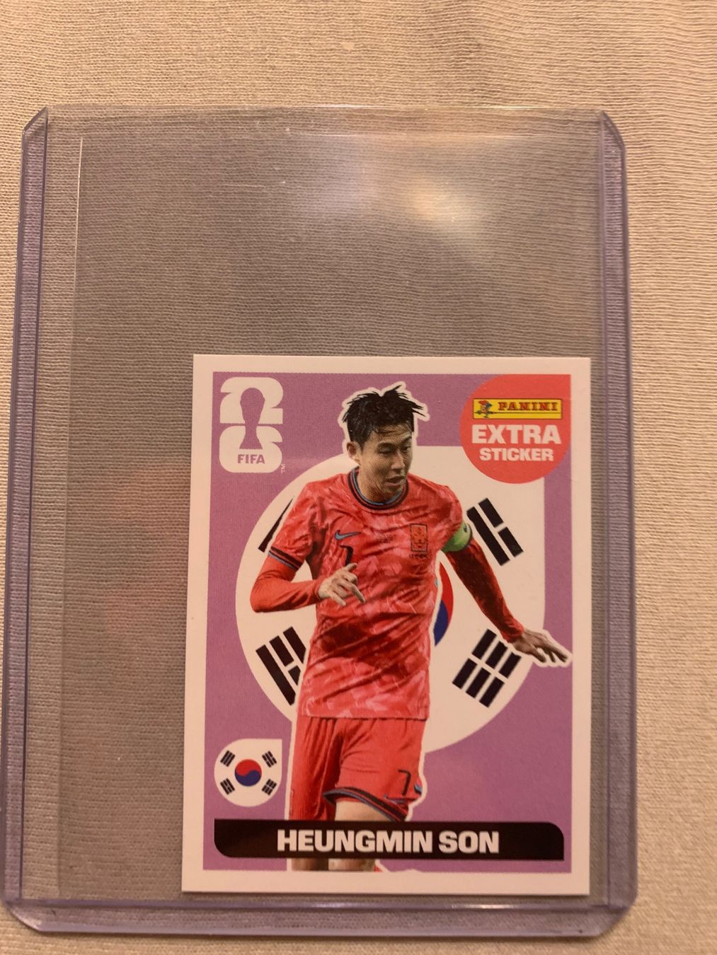 Panini Sammelbilder & Trading cards: Panini Extra Sticker Heungmin Son pink – Gebraucht aus Zürich von Kasza