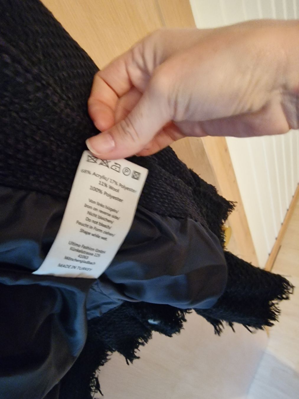 Giacche: Jacke Chaneloptik schwarz – Nuovo (secondo la descrizione) da Winterthur venduto da Winti1993 2