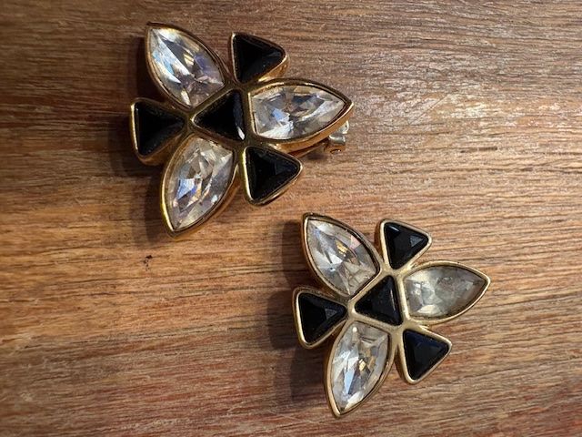 Boucles D'oreilles Clips Vintage Avec Strass / Pierres - Ancien, Bon état