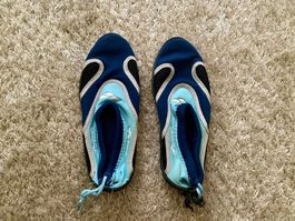 Schwimmschuhe Gr. 37 Arena