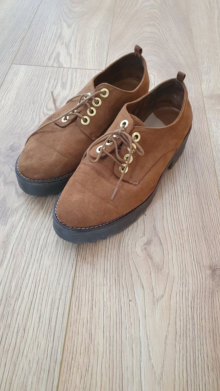 Scarpe da donna: Schnürrschuhe – Usato da Breitenbach venduto da sabrinaa95