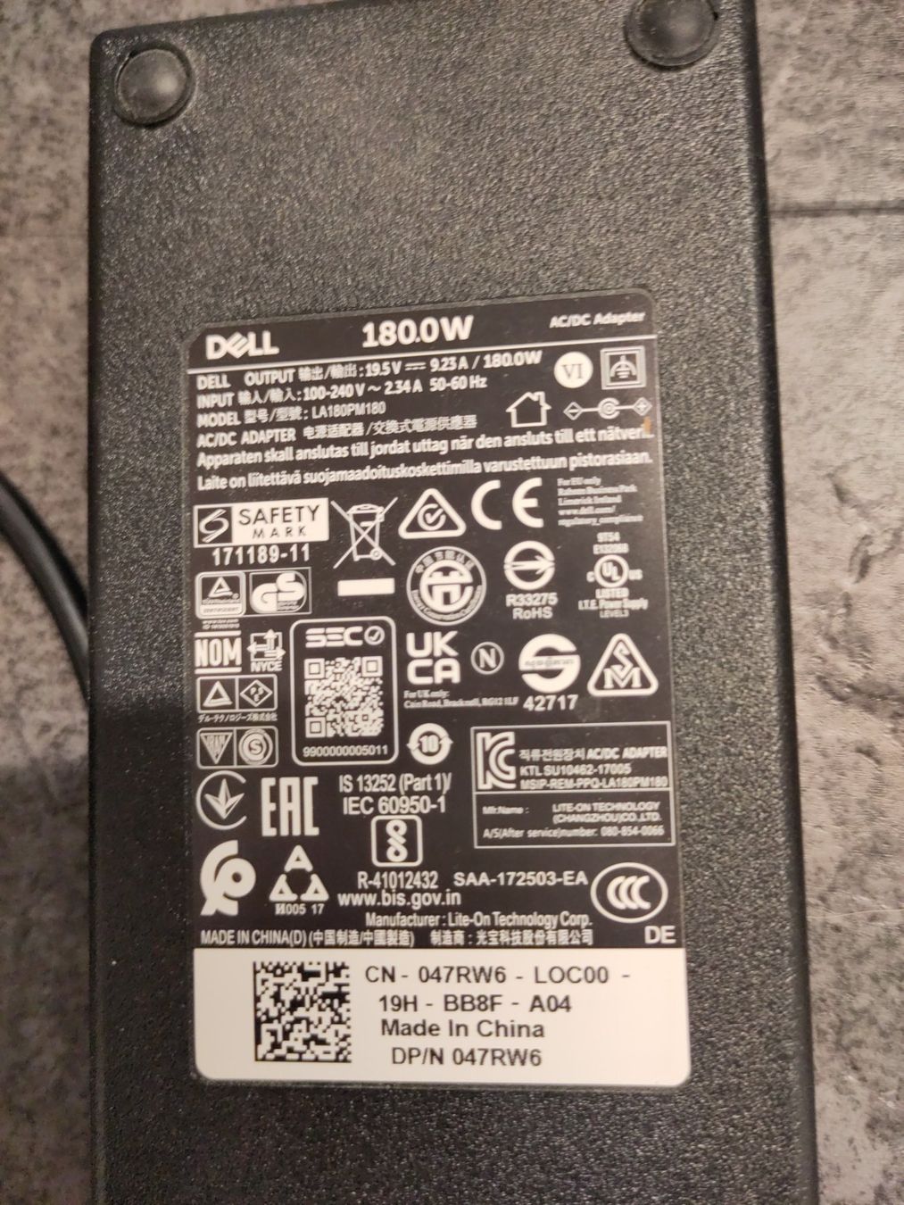 Dell Caricabatterie: Netzteil Dell 180W LA180PM181 gebraucht – Usato da Horgen venduto da rdegroot 1