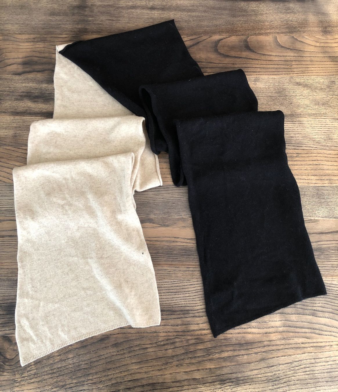 Paul Smith Foulard & Sciarpe: Paul Smith Schal Cashmere zweifarbig – Usato da Berg am Irchel venduto da Zweiti_Chance 1