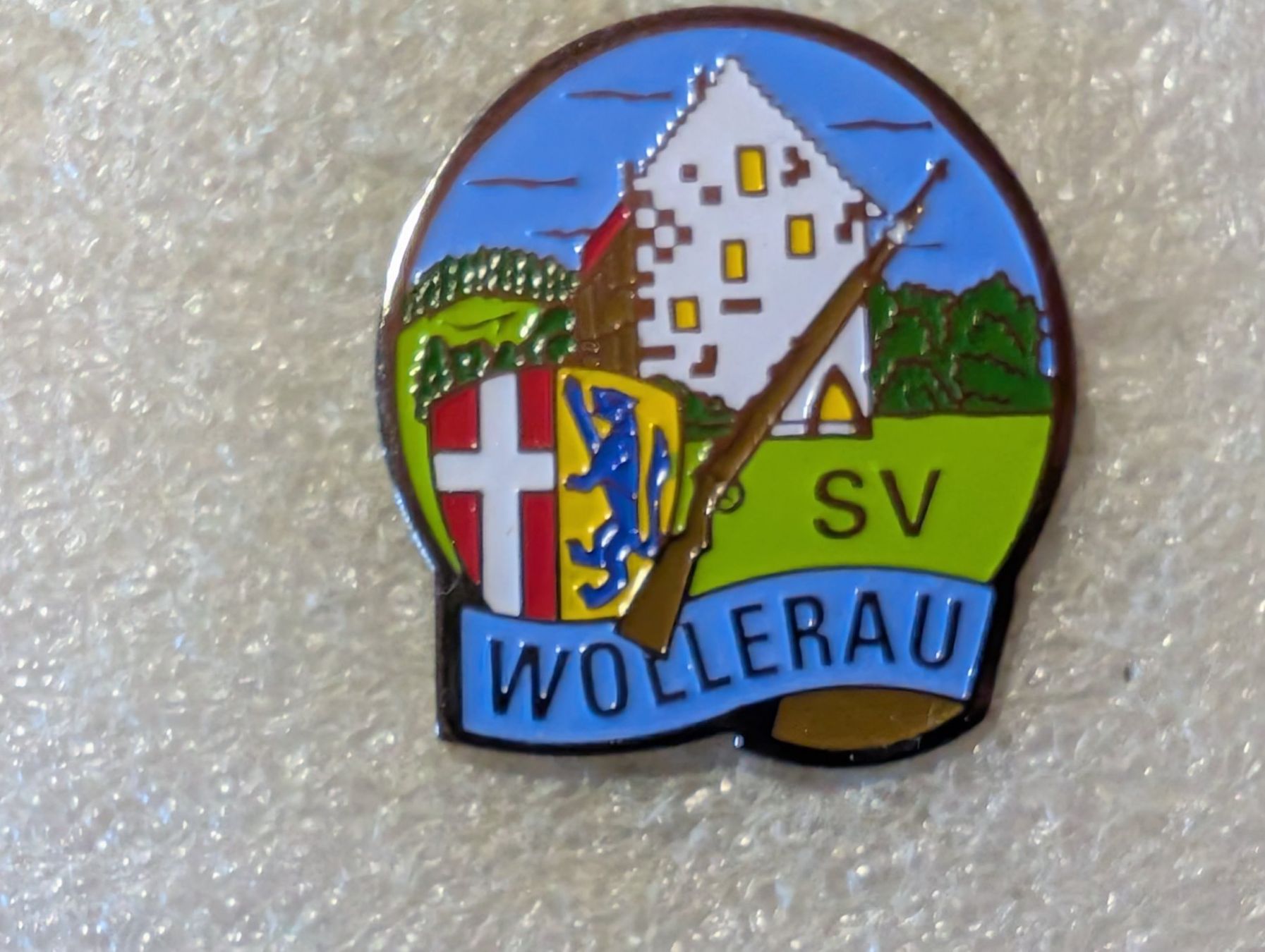 Placchette & Badge: Ansteckpin 182: SV Wollerau – Usato da Oppligen venduto da Pin-Fall-Shop