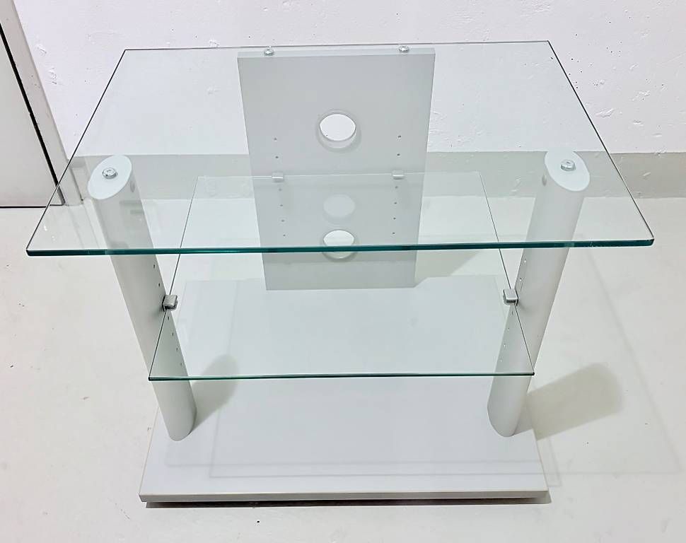 Mobili TV: TV- / Audio-Möbel – Usato da Stäfa venduto da umueller_D3