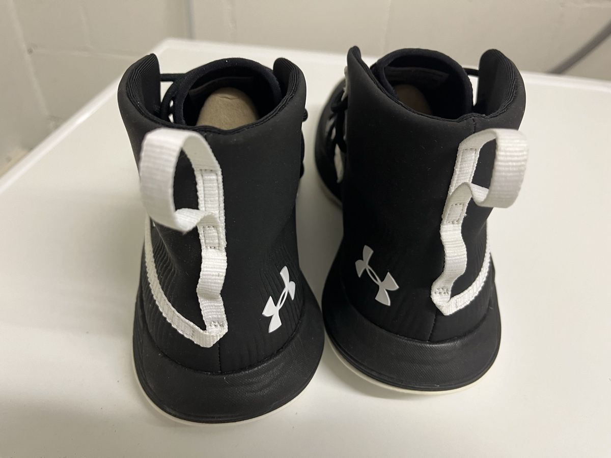Under Armour Chaussures hommes: Under Armour Schuhe SC 3Zero II Gr. 44.5 – Neuf avec emballage d'origine à Zürich par Luca-g79 1