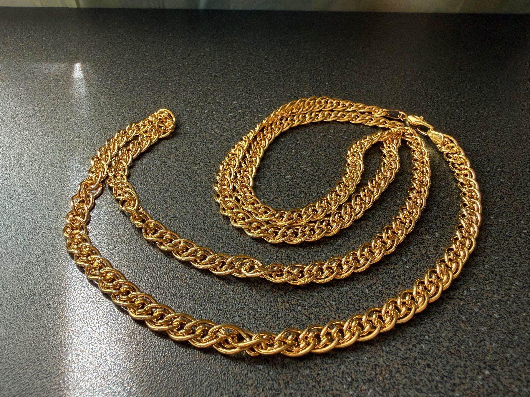 Catenine: Vintage Halskette Goldfarbe – Usato da Lamone venduto da LaCantinaMagica 2