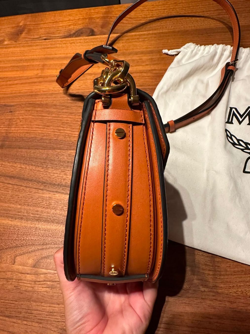 Mcm Borse: MCM Patricia Saddle Bag / originale Quittung – Nuovo (secondo la descrizione) da Wetzikon ZH venduto da co_26zh 1