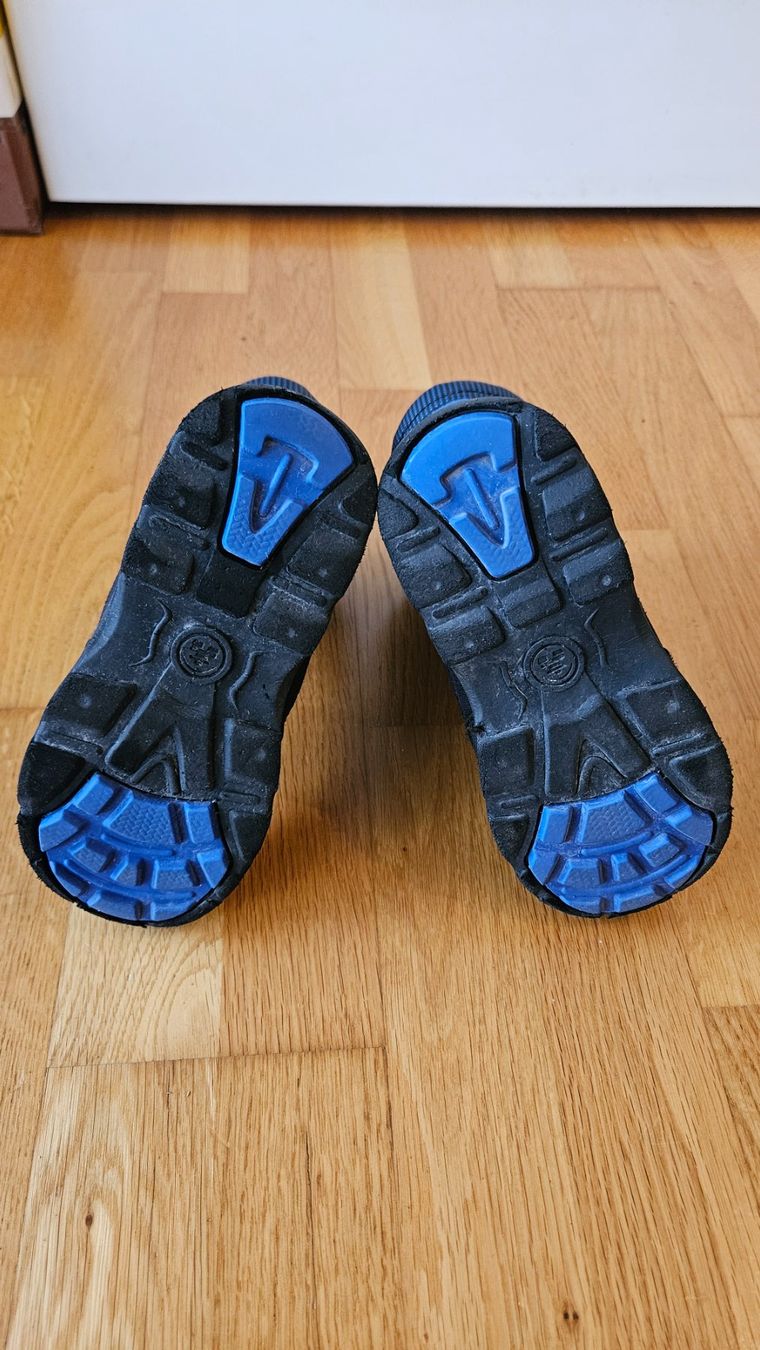 Kamik Scarpe per ragazzi: Kamik Kinder Winterschuh Grösse 28 – Usato da Amriswil venduto da Topgun80 2