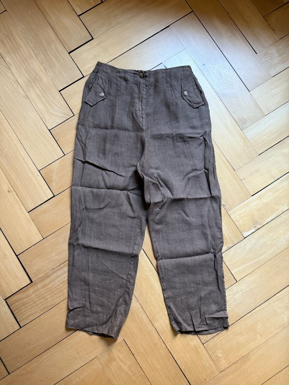 Pantalons: SAYONARA STUDIOS - Leinenhose braun S – D'occasion à Zürich par Diazaio