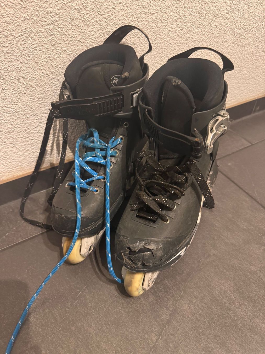 Pattini in linea & Pattini a rotelle: Roces Inlineskates, Grösse 39 – Usato da Wetzikon ZH venduto da Honegger 1