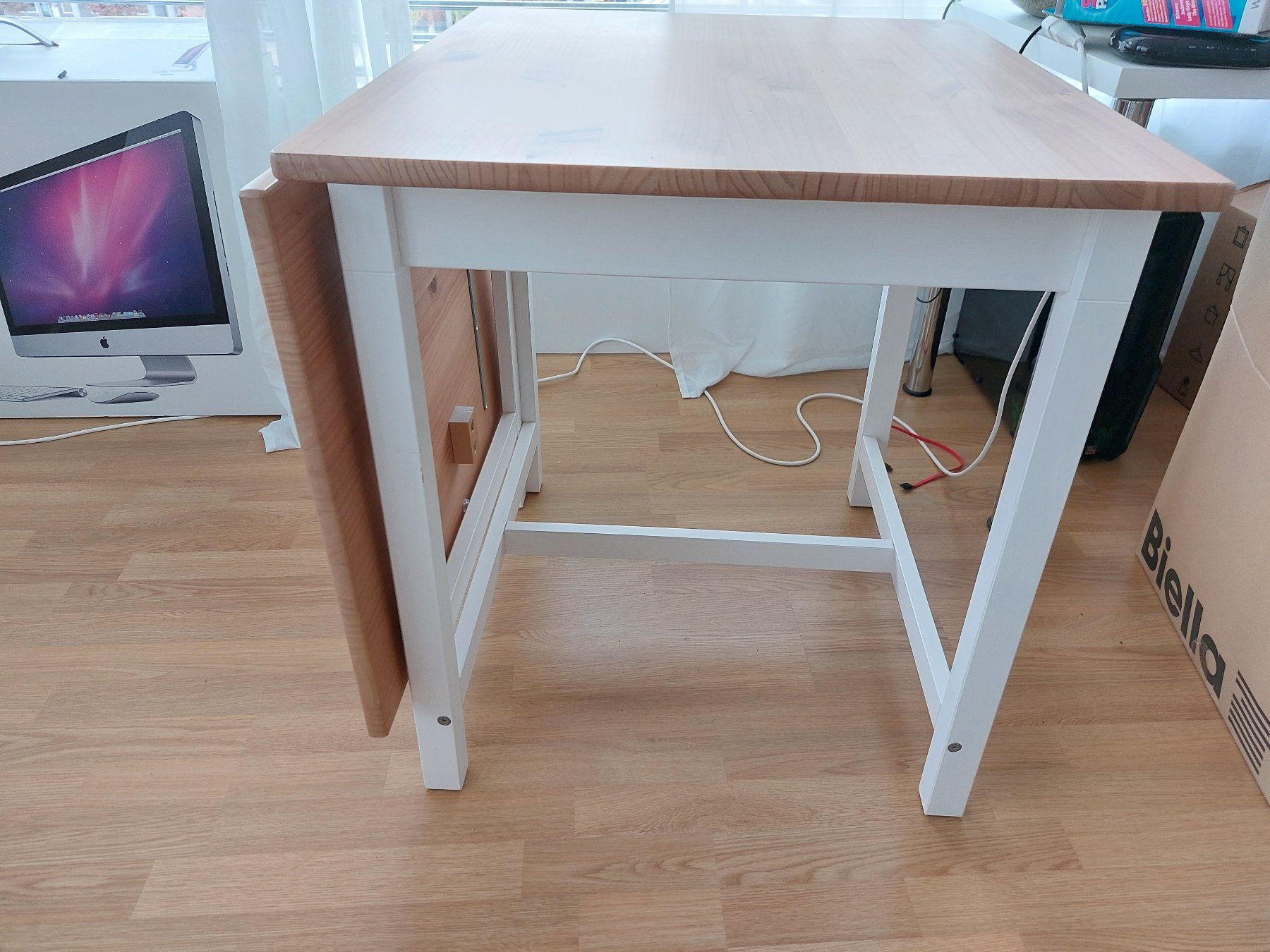 Ikea Set di tavolo e panche: Ikea PINNTORP / STEFAN Tisch und 2 Stühle – Usato da Biel/Bienne venduto da big_hxr7 4