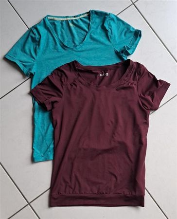 Zwei Sport Shirts Gr. S