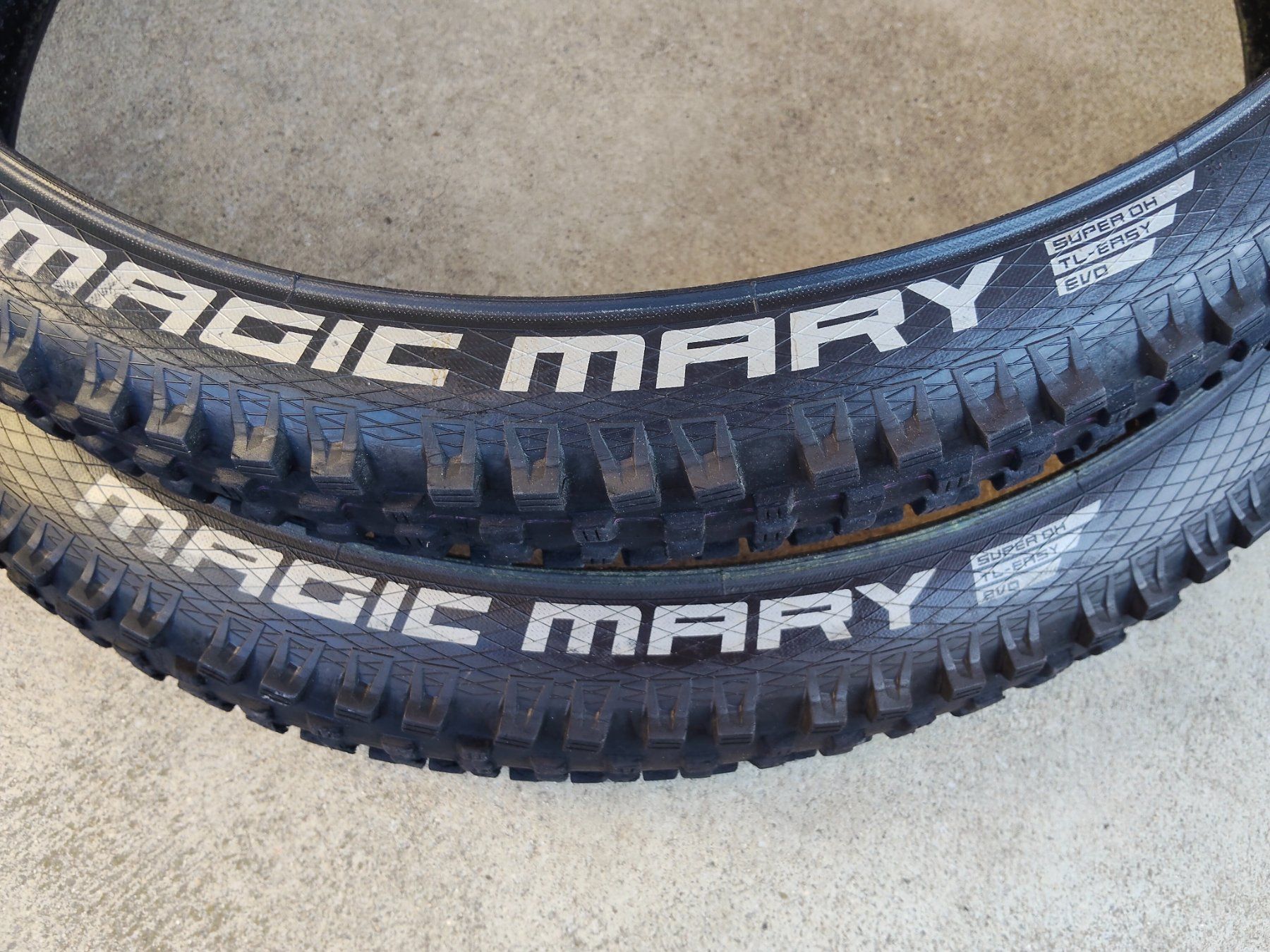 Ersatzteile: 2 x Schwalbe "Macic Mary" 29x2.40 – Gebraucht aus Trimbach von Robigutri