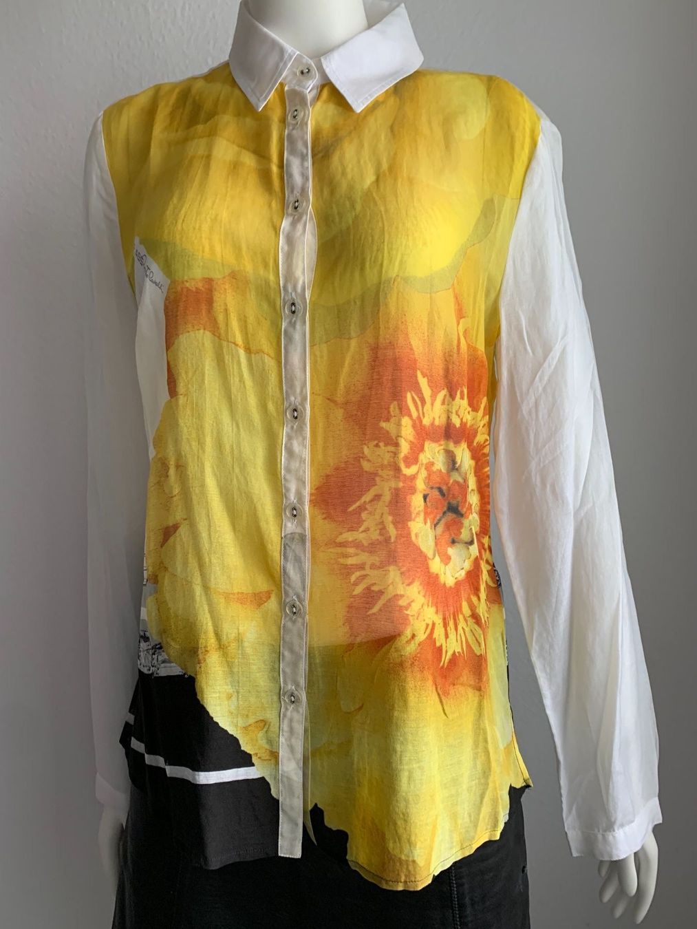Roberto Cavalli Camicette: Roberto Cavalli Bluse – Nuovo (secondo la descrizione) da Winterthur venduto da 19.19 2