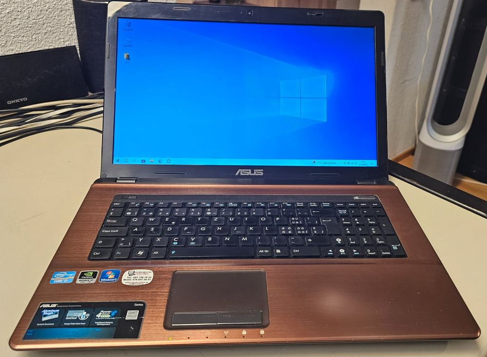 Asus 17,3", i7, 6GB, 512GB SSD | Kaufen auf Ricardo