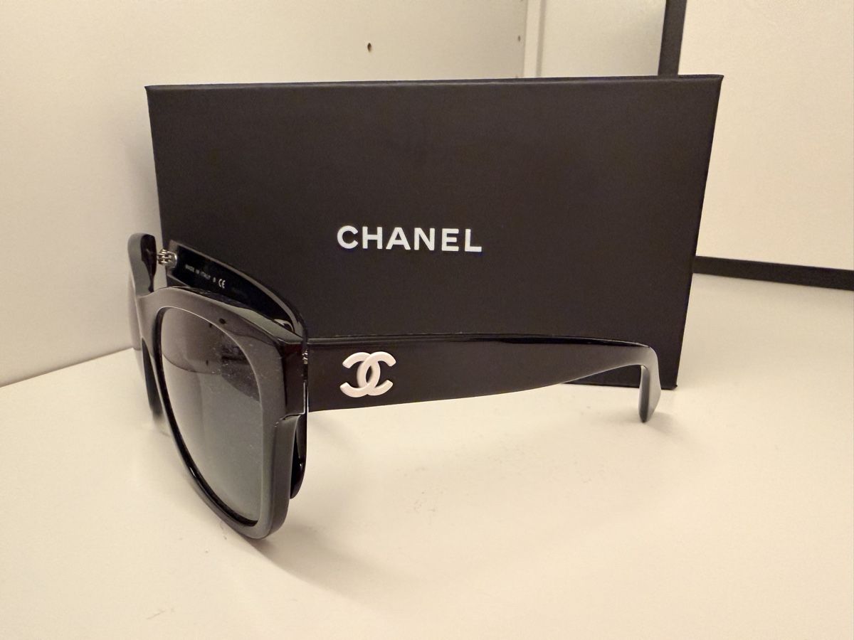 Chanel Occhiali & Lenti: Chanel Sonnenbrille – Usato da Niederwangen BE venduto da Bluelike 1