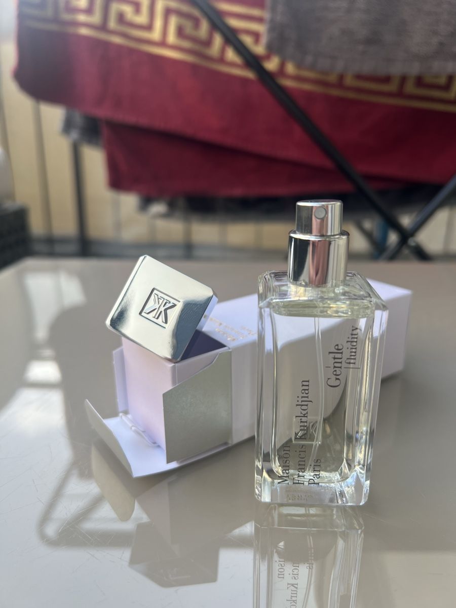 Kurkdjian Profumi & Eau de Toilette: Maison Francis Kurkdjian gentle fluidity silver – Nuovo e nell'imballaggio originale da Lausanne venduto da luciano_RIC1 1