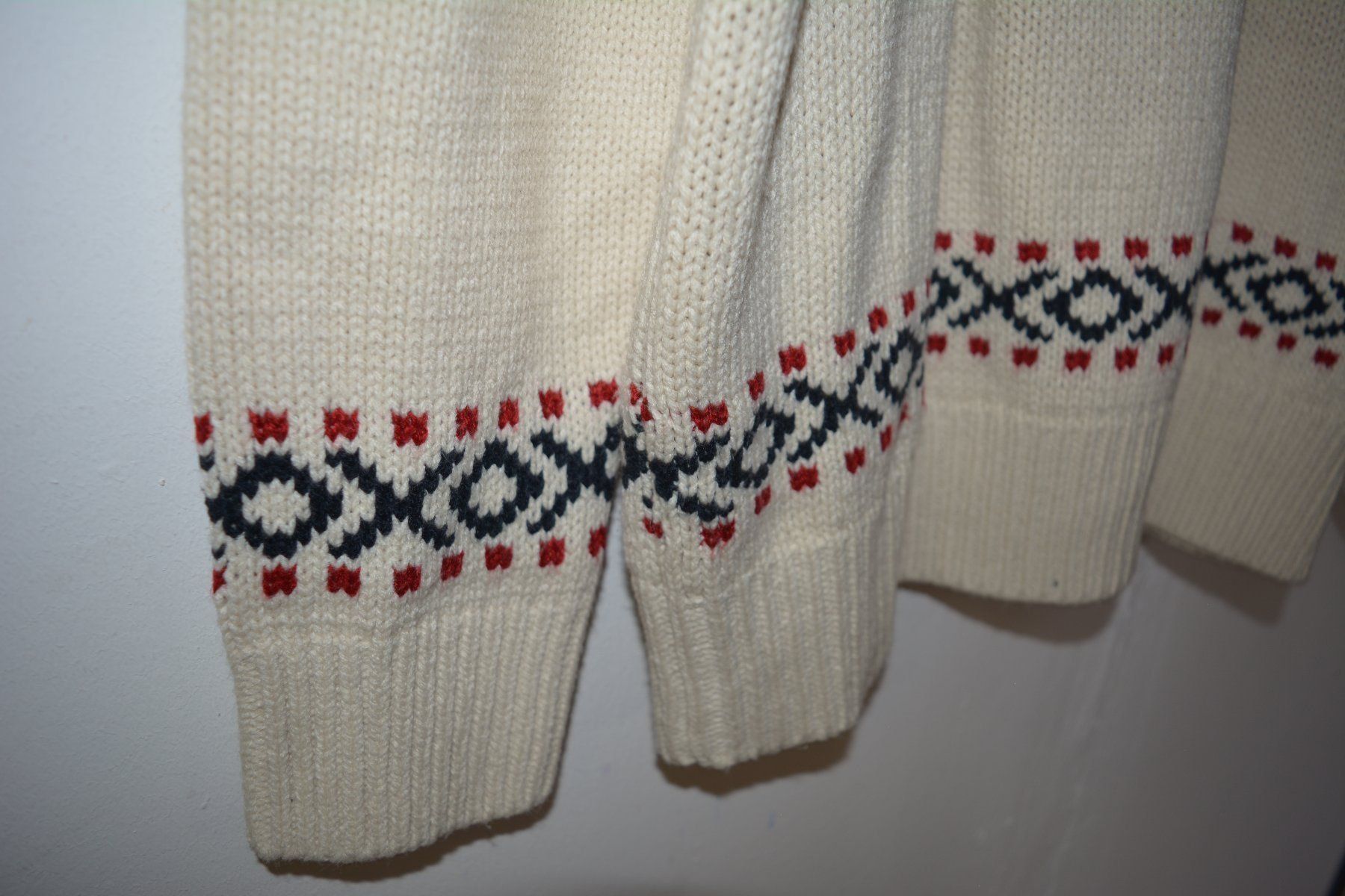 H&M Maglioni & Felpe: Herren Winterpulli GR XL – Usato da Langnau am Albis venduto da Judithsebi 2